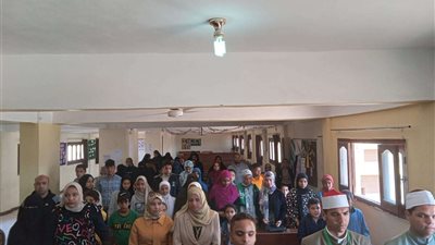 تكريم الطلاب المتفوقين والأيتام بأزهرية الإسماعيلية