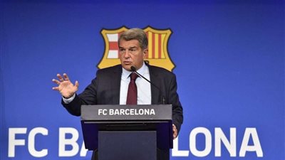 لابورتا: إدعاء ريال مدريد بالظلم هو نكتة كبيرة