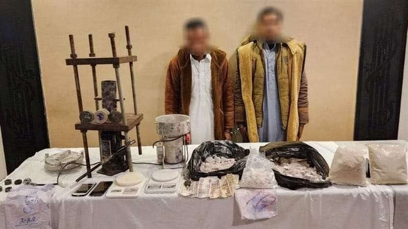 حبس متهمين في تجارة