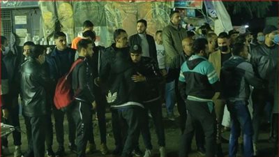 النايابة تحقق مع العمال المسئولين عن إقامة سرادق عزاء والدة حازم إمام بإمبابة