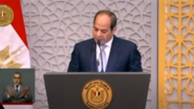 السيسي يهنئ الشعب المصري بحلول عيد الفطر المبارك