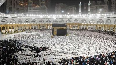 صورة لـ حشود المصلين بالحرم المكي تثير  إعجاب الكثير