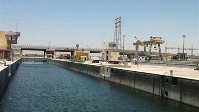 وزير الري يتابع أعمال تطوير صيانة قناطر إسنا