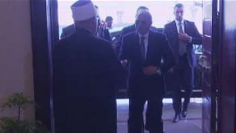 وصول الرئيس السيسي