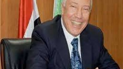 رئيس هيئة قضايا الدولة يهنئ السيسي بعيد الفطر