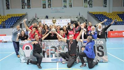 بعد الفوز بكأس سيدات السلة.. بطولات ألعاب صالات الأهلي هذا الموسم