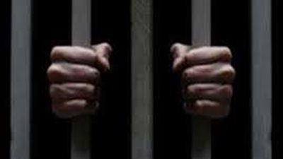 بسبب الخلافات المالية.. حبس المتهم بقتل شاب في 6 أكتوبر