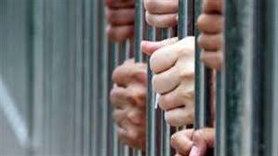 تجديد حبس 6 متهمين بقتل شاب في الساحل