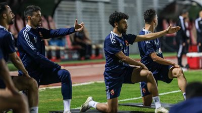 محاضرة بالفيديو مع لاعبي الأهلي قبل انطلاق المران اليوم.. تفاصيل