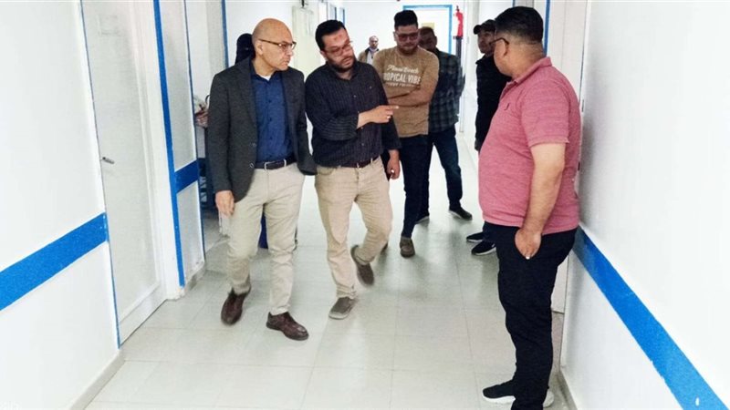 جولة تفقدية للمدير