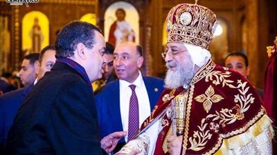 المستشار عصام هلال يهنئ البابا تواضروس بعيد الميلاد المجيد