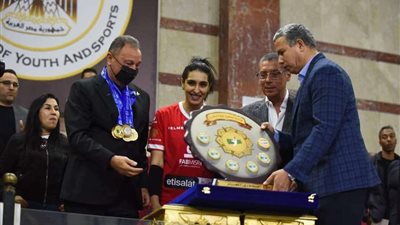 طائرة سيدات الأهلي تحقق اللقب رقم 101 تاريخيًا بعد الفوز على الزمالك