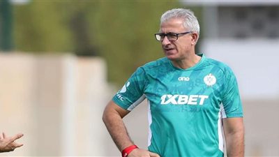 ثأر منذ 10 سنوات.. تاريخ مدرب الرجاء أمام الأهلي