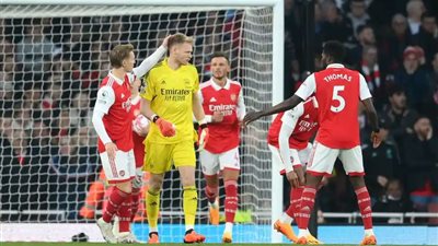 30 دقيقه من نار.. ساوثامبتون يتقدم على أرسنال بهدفين مقابل هدف