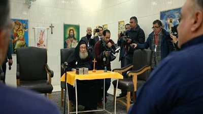 الداخلية تحتفل بالسجناء الأقباط بمناسبة عيد الميلاد المجيد.. فيديو