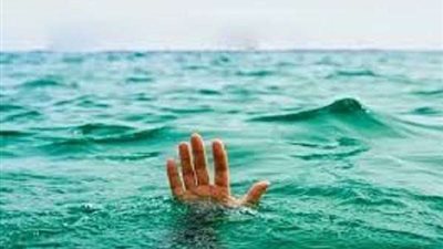 شاب يلقي بنفسه في نهر النيل للهروب من الزواج