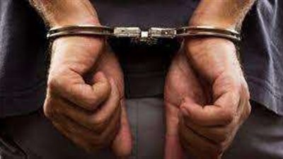 حبس متهم بحيازة سلاح ناري واستعراض القوة بالزاوية الحمراء