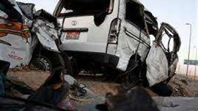 إصابة 9 أشخاص في حادث انقلاب ميكروباص بطريق بنى سويف