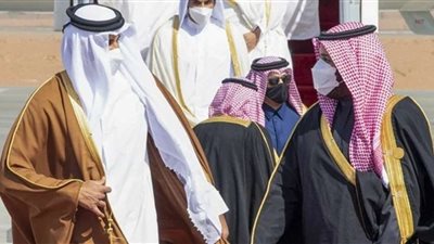 عكاظ: هلع إخواني وتخوف إيراني من قطار المصالحة الخليجية