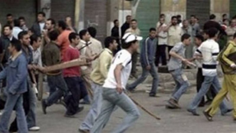 إصابة 4 أشخاص في