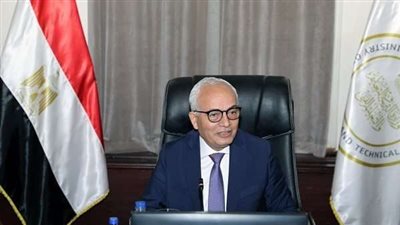 رضا حجازي: تأجيل امتحانات الثانوية العامة والدبلومات الفنية بمدارس البعثة المصرية بالسودان