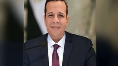 تُعفى من الجمارك وتستوردها جهة حكومية.. خبير اقتصادي يطرح مبادرة للقضاء على جشع تجار اسطوانات الأكسجين