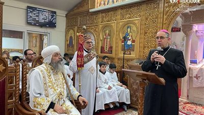 أسقف نانتير للكنيسة الكاثوليكية بفرنسا يزور إيبارشية شمالي فرنسا