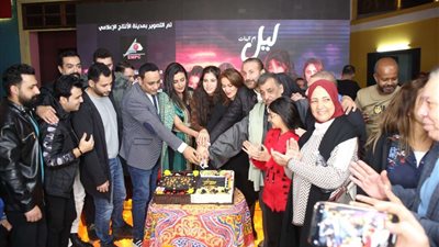 55 نجم ونجمة يحتفلون بعيد ميلاد هوليود الشرق