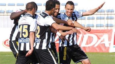 جماهير الصفاقسي التونسي تحتج ضد إدارة النادي لسوء النتائج