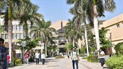 رئيس جامعة القاهرة: انتظام الدراسة بعد إجازة عيد الفطر