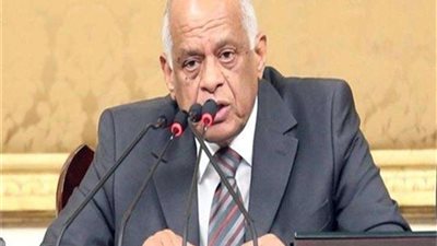 علي عبدالعال يغادر مجلس النواب عقب أداء اليمين الدستورية