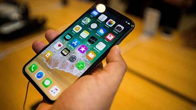 حبس وغرامة مالية.. التعليم توضح عقوبات حيازة الهاتف المحمول في الامتحانات