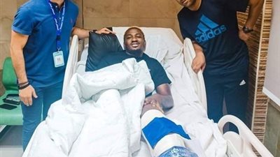 بسبب جونيور أجايي.. فرج عامر يفتح النار على مجلس سموحة السابق