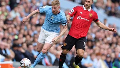 مانشستر سيتي يتقدم على أرسنال بهدفين في الشوط الأول