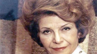 في ذكرى ميلاد سناء جميل.. تعرف على معاناتها قبل دخولها التمثيل