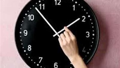 استعد.. تطبيق نظام التوقيت الصيفي لعام 2023 في هذا الموعد