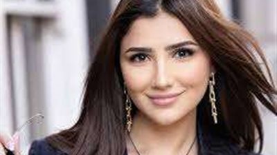 الفنانة مي عمر: الست اللي ترضى تعيش زوجة تانية في السر هتعيش تعيسة