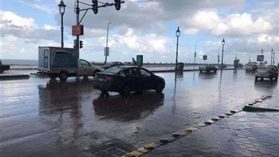 إغلاق ميناء البوغاز واستمرار الشبورة.. تداعيات نوة الفيضة الكبرى بالإسكندرية