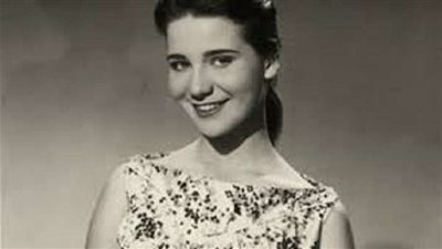 شبيهة زبيدة ثروت تحدث ثورة على السوشيال ميديا (صور)