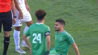 محمد محمود يغادر مباراة الاتحاد وإنبي بسبب الإصابة