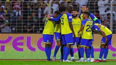 كريستيانو رونالدو يتقدم بالهدف الأول لفريق النصر على الرائد