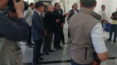 مدبولي يتفقد عدد من المشروعات والمصانع في العاشر من رمضان