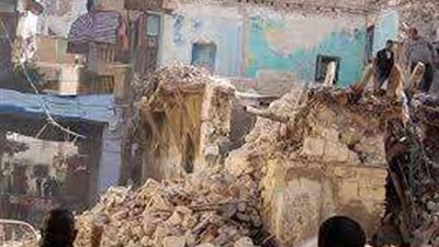 دون وقوع إصابات.. انهيار منزل من 3 طوابق بالمنيا