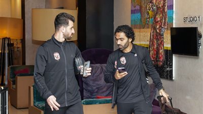 بعثة الأهلي تتوجه إلى مركب محمد الخامس لمباراة الرجاء