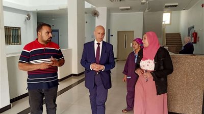 وكيل صحة الشرقية يتفقد الخدمات الطبية بالعاشر من رمضان