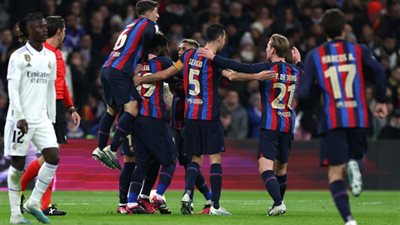 تشكيل برشلونة الرسمي لمواجهة ريال بيتيس بالدوري