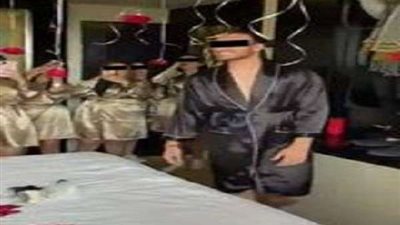 بالروب الستان.. فيديو لحفل زفاف داخل غرفة النوم يشعل السوشيال ميديا