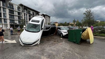 ولاية فلوريدا تتعرض لإعصار مدمر