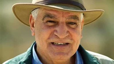 زاهي حواس يطالب المتحدة إنتاج فيلم كليوباترا بالإنجليزية وعرضه على 