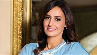 حلا شيحة تشيد بآخر أعمال محمد رمضان الغنائية 